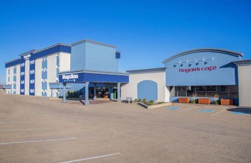 Camrose Hotel | Days Inn & Conference Centre by Wyndham Camrose Norsemen