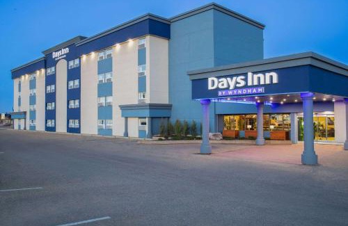Camrose Hotel | Days Inn & Conference Centre by Wyndham Camrose Norsemen
