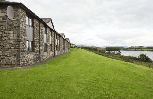 Kendal Hotel | Days Inn Kendal - Killington Lake