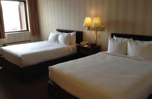 Indianapolis Hotel | Days Inn & Suites by Wyndham Northwest Indianapolis
