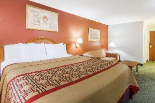 New Iberia Hotel | Days Inn & Suites by Wyndham New Iberia