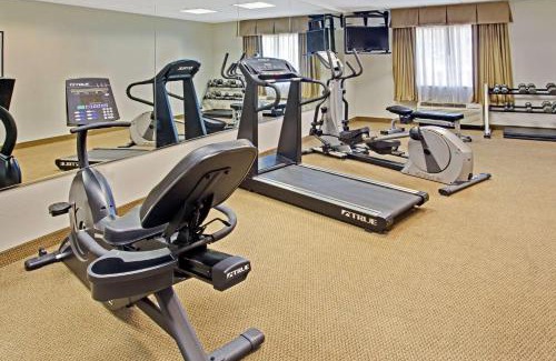 Laurel Hotel | Days Inn & Suites by Wyndham Laurel Near Fort Meade