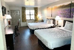 Canton Hotel | Days Inn & Suites by Wyndham - Canton First Monday Trade Days