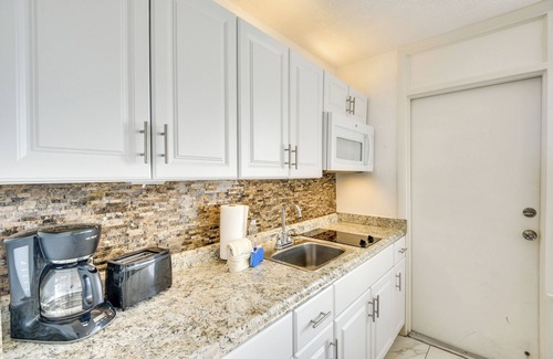 Lenox Park Condo | Daytona Beach Condo w/Ocean-View Balcony!