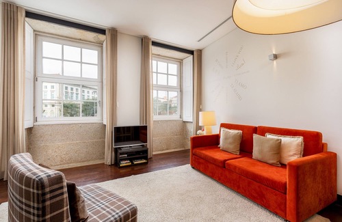 Centro / Baixa Apartment | Dazzling City Center Studio in Lively Neighborhood