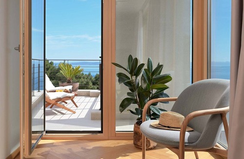 Sveta Nedjelja Villa | Dazzling Hvar Villa | Villa Licita | 4 Bedrooms | Spacious Sunterrace fitted.
