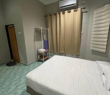 Kampung Air Apartment | Dbeeha Homestay