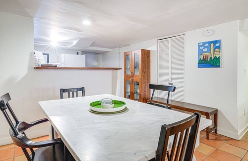 Le Droit Park Apartment | DC Apartment: 2 Mi to National Mall!