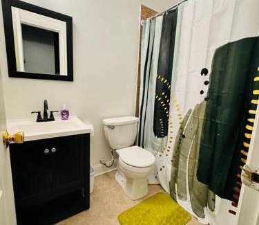 Washington House | DC's Presidential Style Retreat,22 guests,King Bed, WIFI