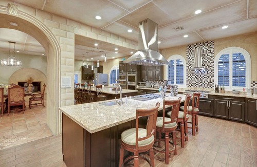 Spring Valley Villa | DD Luxurious 12BD/13BA Mansion Villa w/Two Beautiful Resort Pools. Sleeps 39!