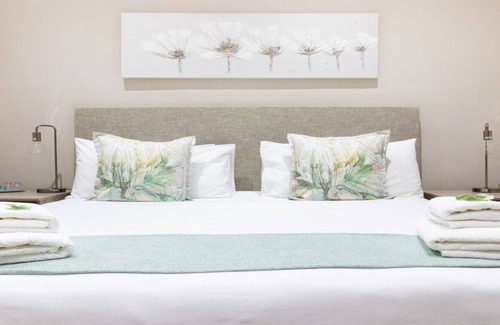 Oudtshoorn House | De Akker Guesthouse 1