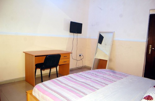 Port Harcourt Hotel | De-b Garden Hotel