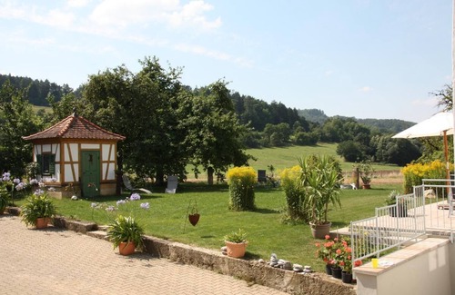 Staffelstein Apartment | Cozy holiday home (47sqm) with a French balcony