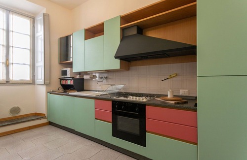 Monza Apartment | De Gradi, 2 Br Apartment In Monza By Halldis