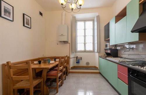 Monza Apartment | De Gradi, 2 Br Apartment In Monza By Halldis