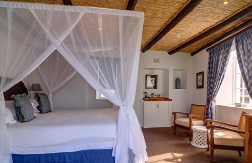 Bredasdorp House | De Hoop Suites