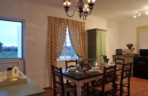 Bredasdorp House | De Hoop Village Cottages