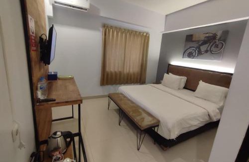 Tuban Sub-District Hotel | De La Charis Hotel by Waringin Hospitality