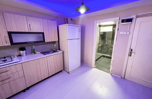 Karsiyaka House | De La Elpida Otel