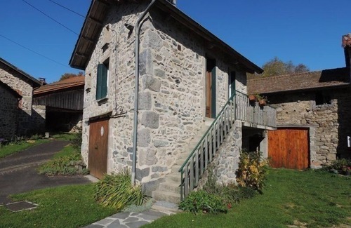 Medeyrolles House | De La Fayolle - MEDEYROLLES