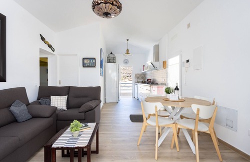 Abades Apartment | De la Sombra a Luz