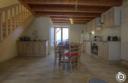 Beaupont House | de la Vieillere - Beaupont