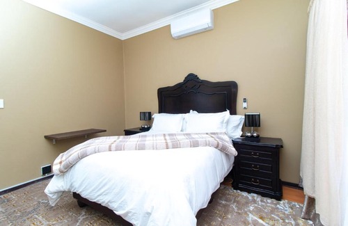Bethlehem House | De Luna Apartments