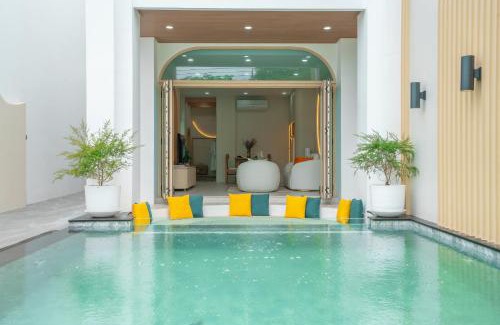 Koh Lan Hotel | De Lunar Kohlarn