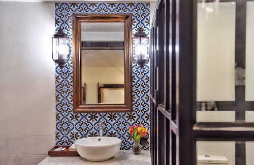 Nong Pa Khrang Hotel | De Manor Chiang Mai Hotel
