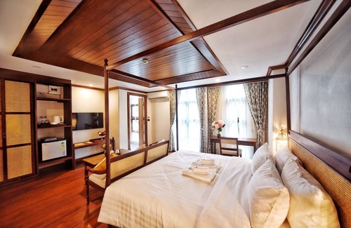 Nong Pa Khrang Hotel | De Manor Chiang Mai Hotel