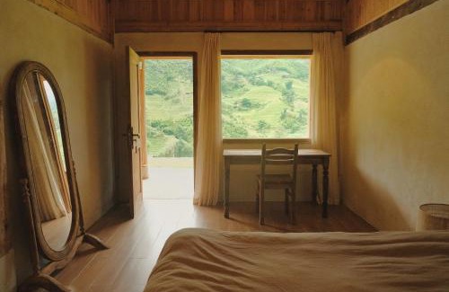Hau Thao House | DE MONG SAPA