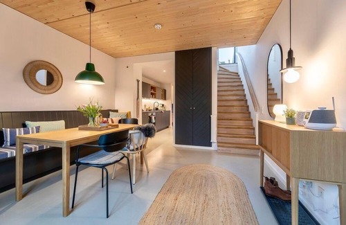 Hohwacht Apartment | De Ole School "Küstenliebe" Maisonette Whg. 15