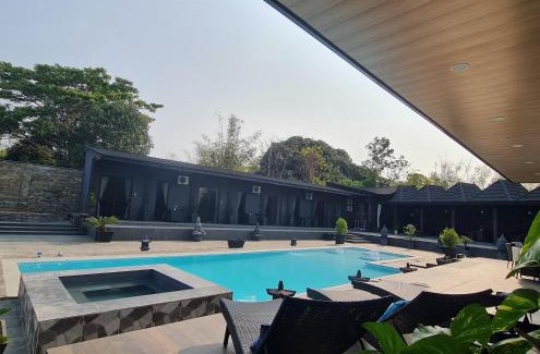 Bolinao Resort | DE PORCH