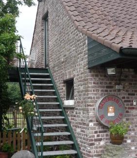 Ertvelde House | De Rosmolen