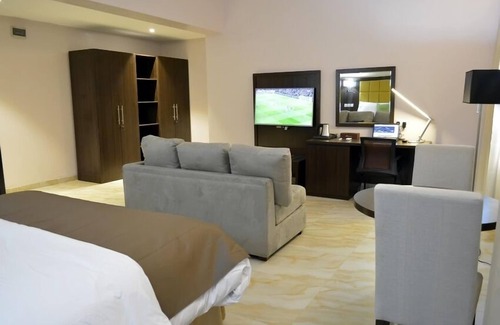 Awka Hotel | De Santos Hotel Awka