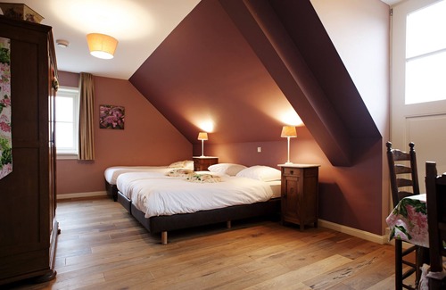 Nieuwveen Bed & Breakfast | De Sfeerstal