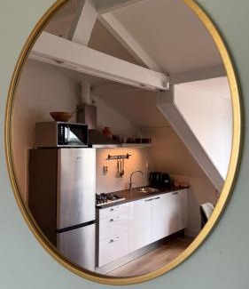 Spaarndam Apartment | De Toerist Thuis Bij De Sluis