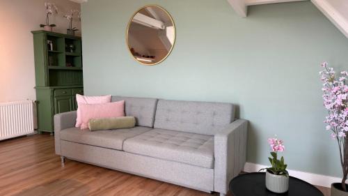 Spaarndam Apartment | De Toerist Thuis Bij De Sluis