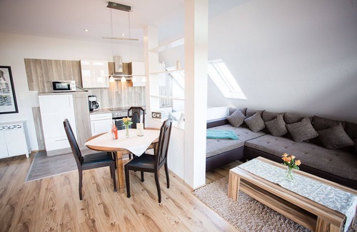 Wremen Apartment | Modern apartment with a panoramic view and large balcony