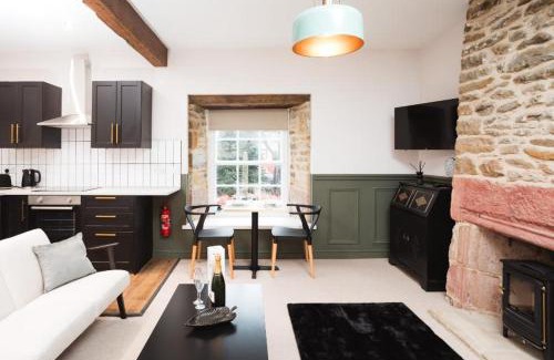 Chapel en le Frith Apartment | Deacons Bank Penthouses, Two Luxury Apartments