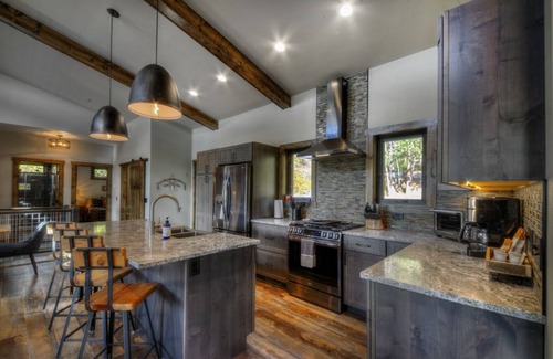 Sturgis Cabin | Deadwood SD, Apple Springs, Golf, BlackHills,