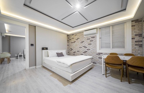 Sindang-dong Hotel | Deagu Seongseo CF
