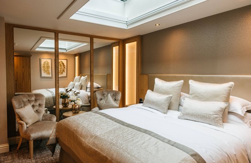 York Hotel | Dean Court Hotel