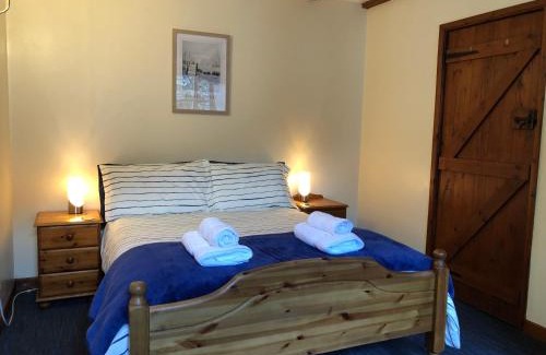 Lydney Apartment | Deanwood Holiday Cottages