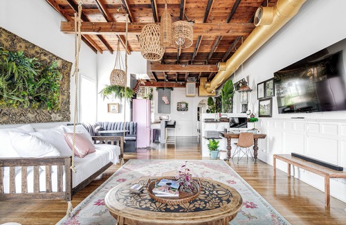 Richmond Apartment | Dear John, Suite 2