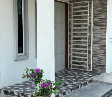 Tanjung Piandang House | DeAsmarra Homestay