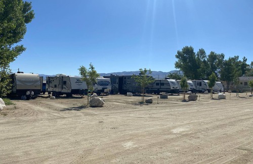 Olancha RV Rental | Death Valley RV Rest Spot#7 in the Eastern Sierras