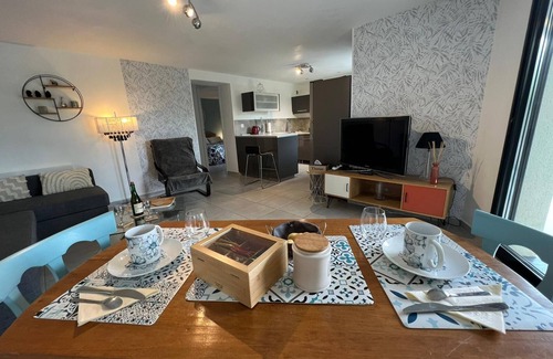 Bonneville-sur-Touques Apartment | Deauville,new appartment,modern,cosy ,quiet,close to seaside,individual terrasse