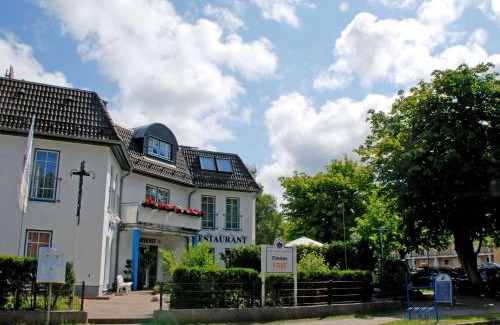 Juliusruh Hotel | DEB 021 Hotel in Juliusruh auf Rue