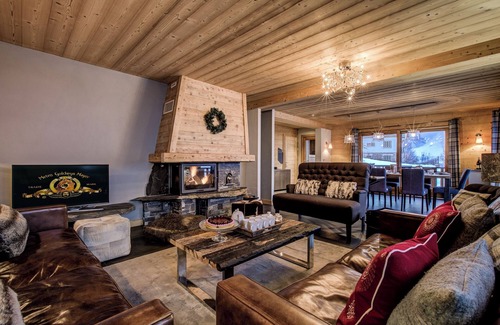 Morzine Ski Chalet | Decadent Chalet which sleeps 12-14 with Hot Tub and Mountain views (wheelchair access)